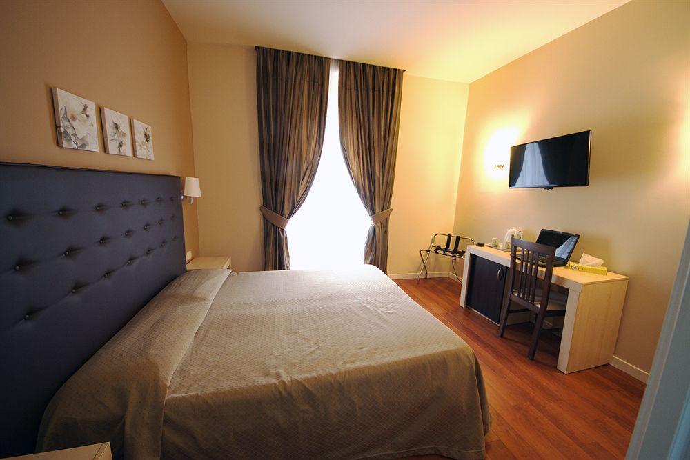 Hotel Saturnia Rome Luaran gambar