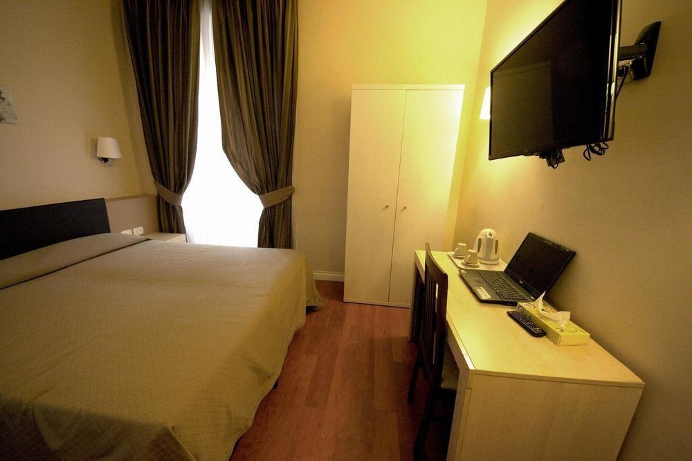 Hotel Saturnia Rome Luaran gambar